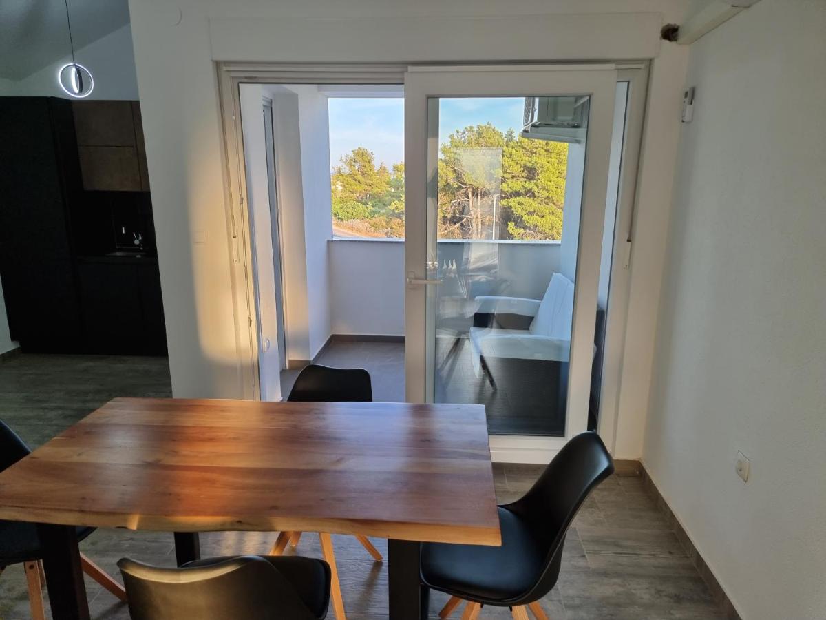 Aksa Residences Вир Экстерьер фото
