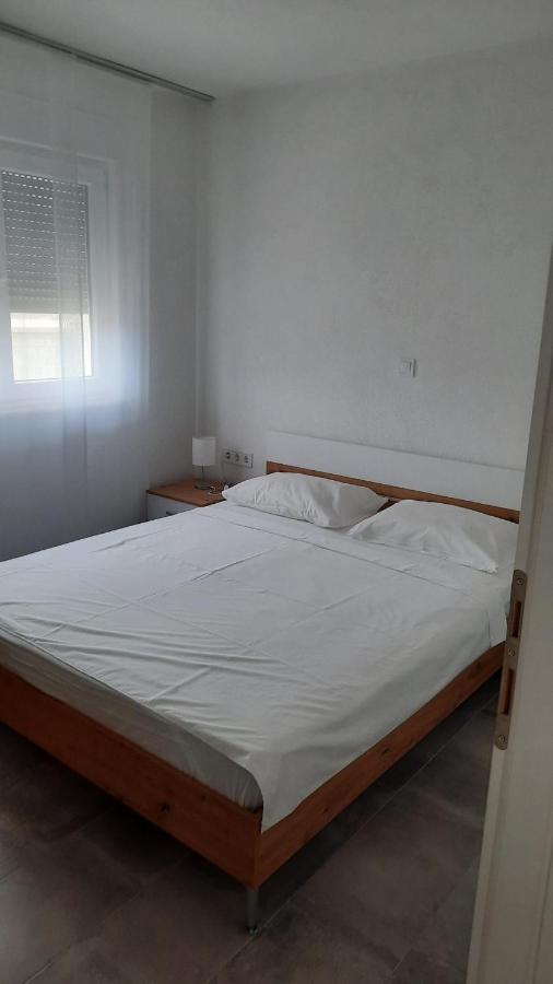 Aksa Residences Вир Экстерьер фото
