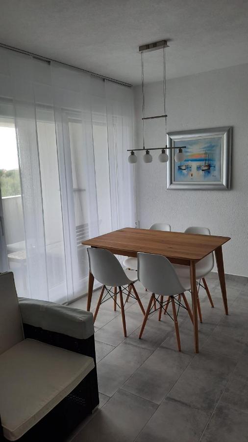 Aksa Residences Вир Экстерьер фото